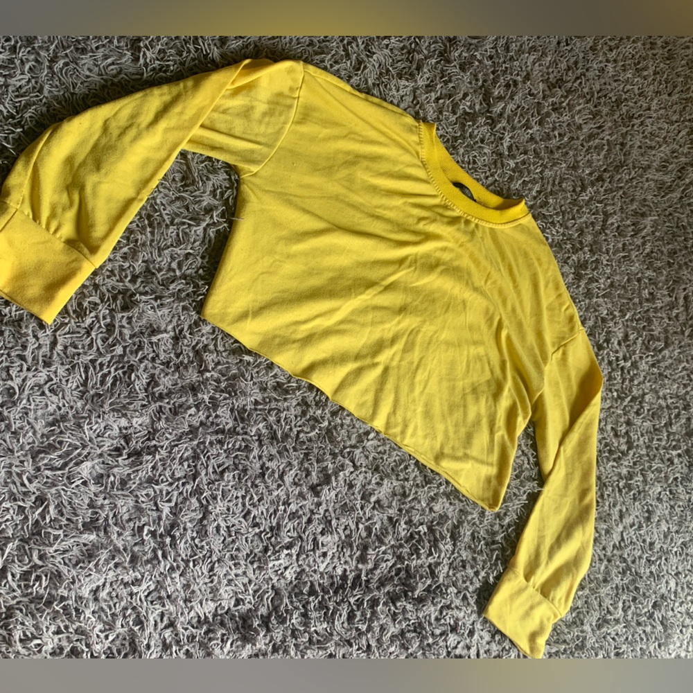 Yellow Cropped Long sleeve